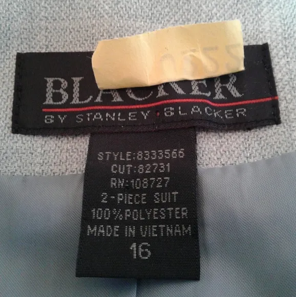 🌺 Nearly New Stanley Blacker Skirt Suit