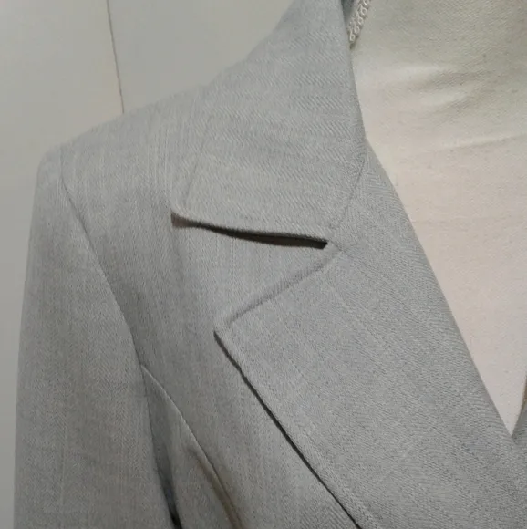 🌺 Nearly New Stanley Blacker Skirt Suit