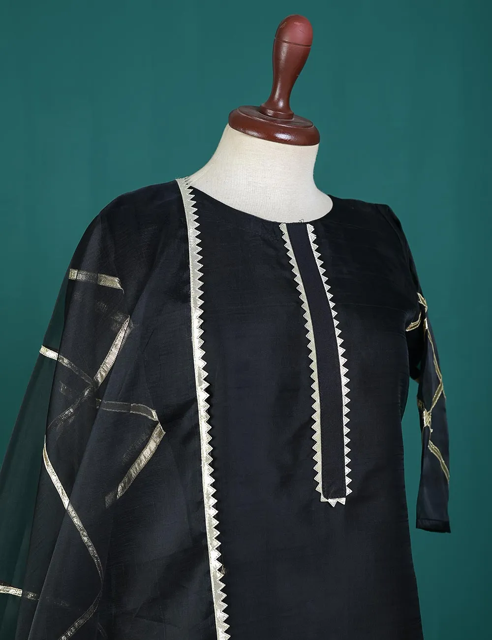 3 Pc Stitched Organza Suit With Organza Dupatta and Malai Trouser - Almitra (RTW-23-Black)