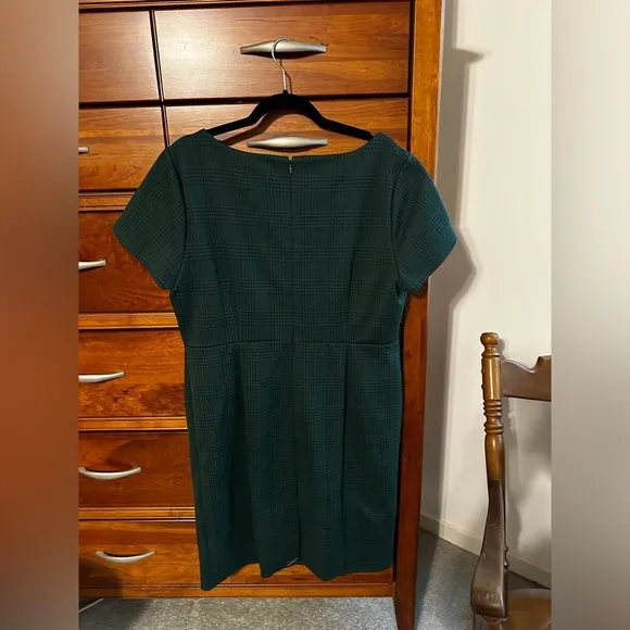 Ann Taylor Dark Emerald Green/Black Plaid Sheath Dress -16P