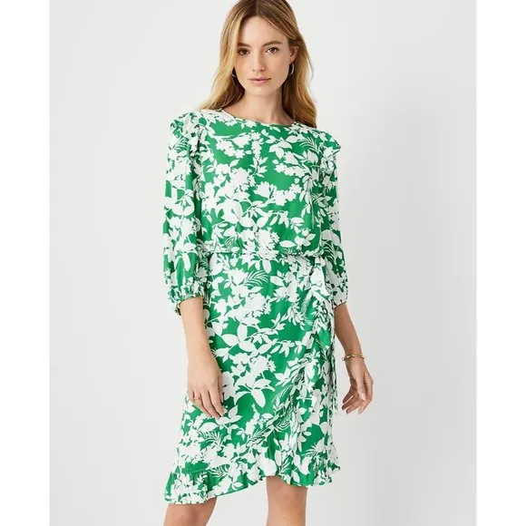 Ann Taylor NWT Green Floral Side Tie Sheath Dress size 10 Petite