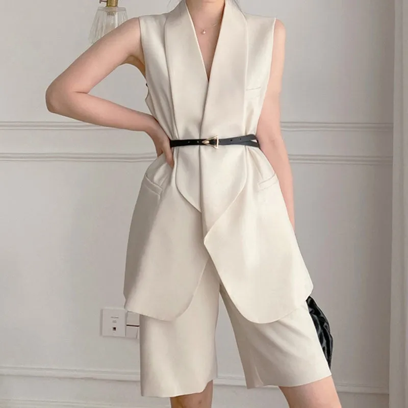 Aviva Sleeveless Jacket and Shorts