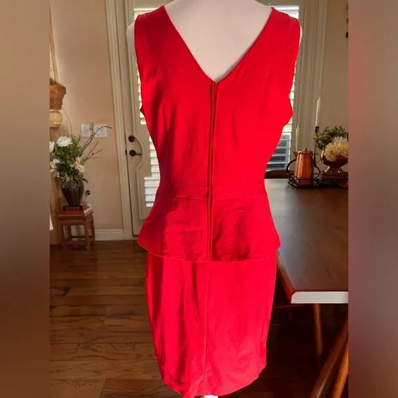 BELLE BADGLEY MISCHKA RED/CORAL SLEEVELESS PEPLUM COCKTAIL DRESS SIZE 10