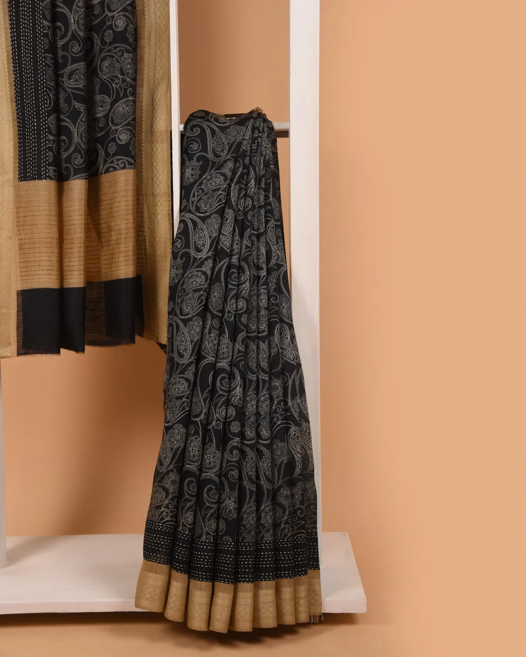 Black With Beige Pure Handloom Silk Embroidered Saree With Contrast Handloom Silk Blouse