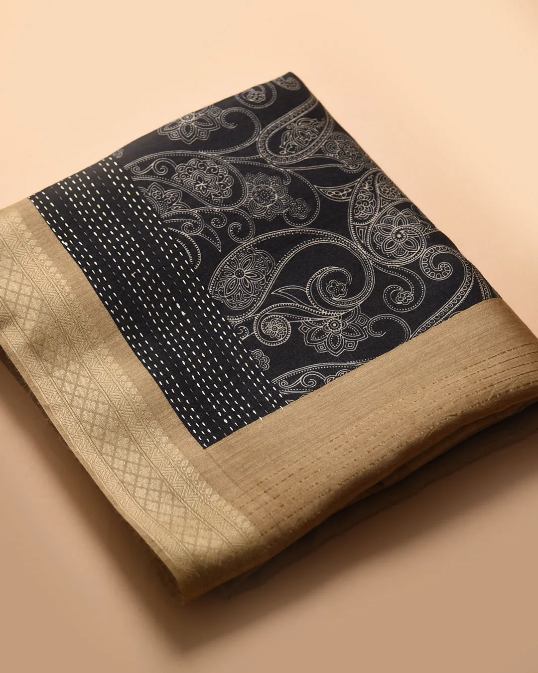Black With Beige Pure Handloom Silk Embroidered Saree With Contrast Handloom Silk Blouse
