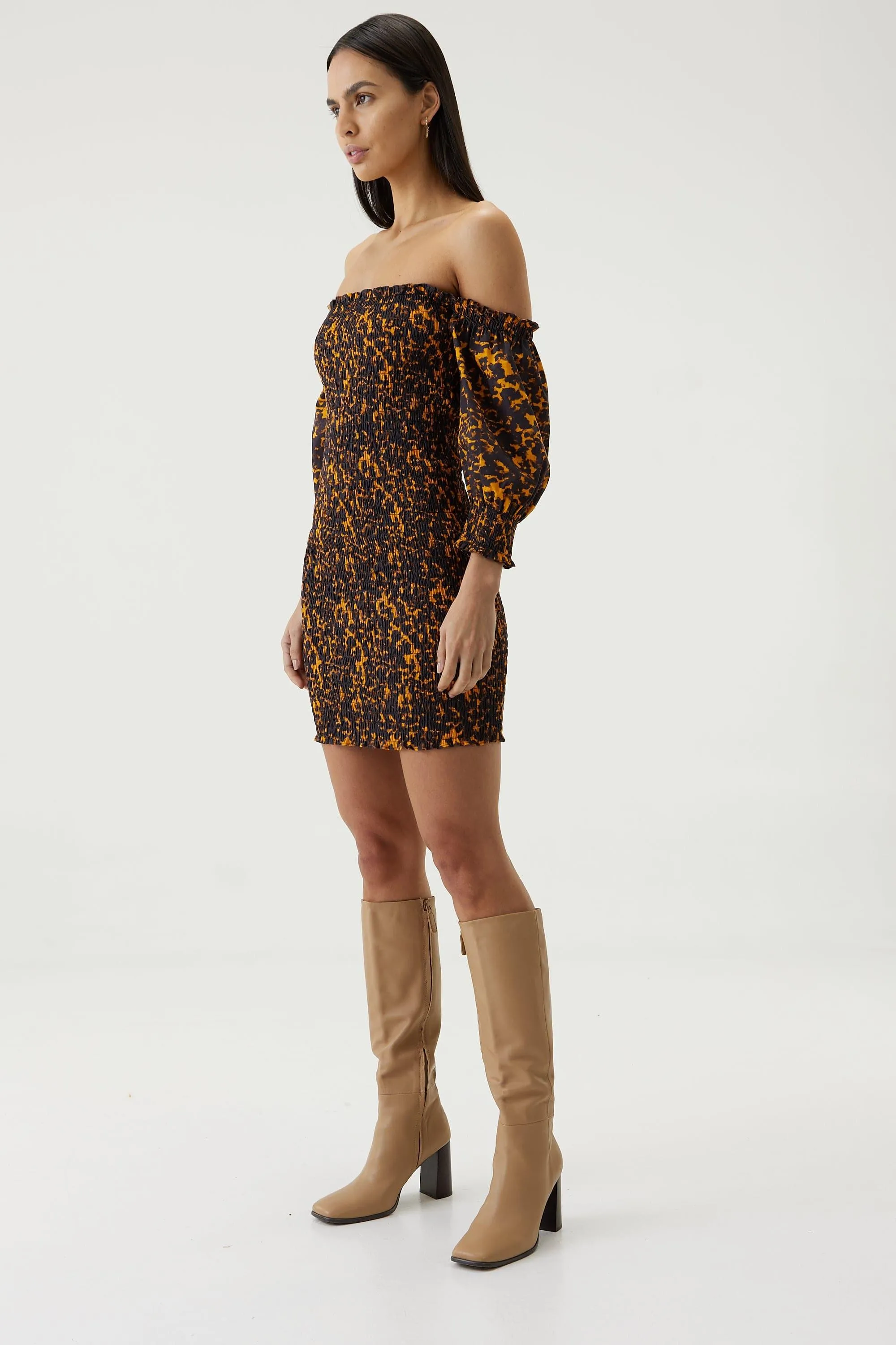 BLUR OUT OFF SHOULDER DRESS | ORANGE BLUR