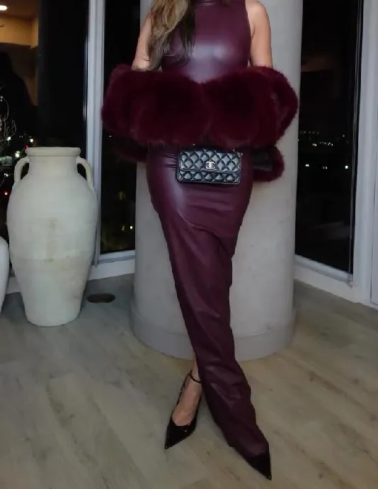 Burgundy leather skirt   shawl fur suit