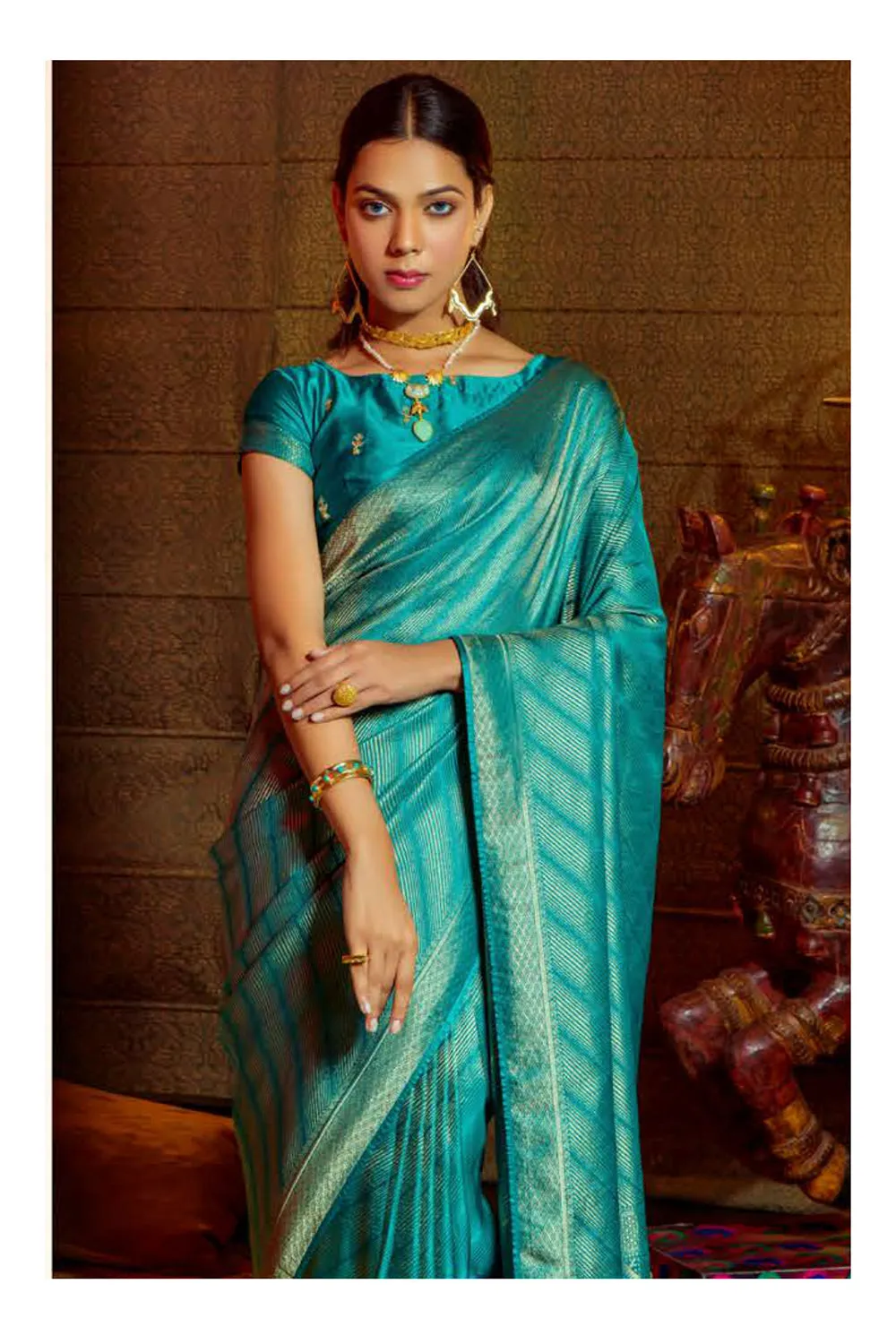 Cerulean Blue Satin Kanjivaram Silk Zari Weaving Saree With Blouse