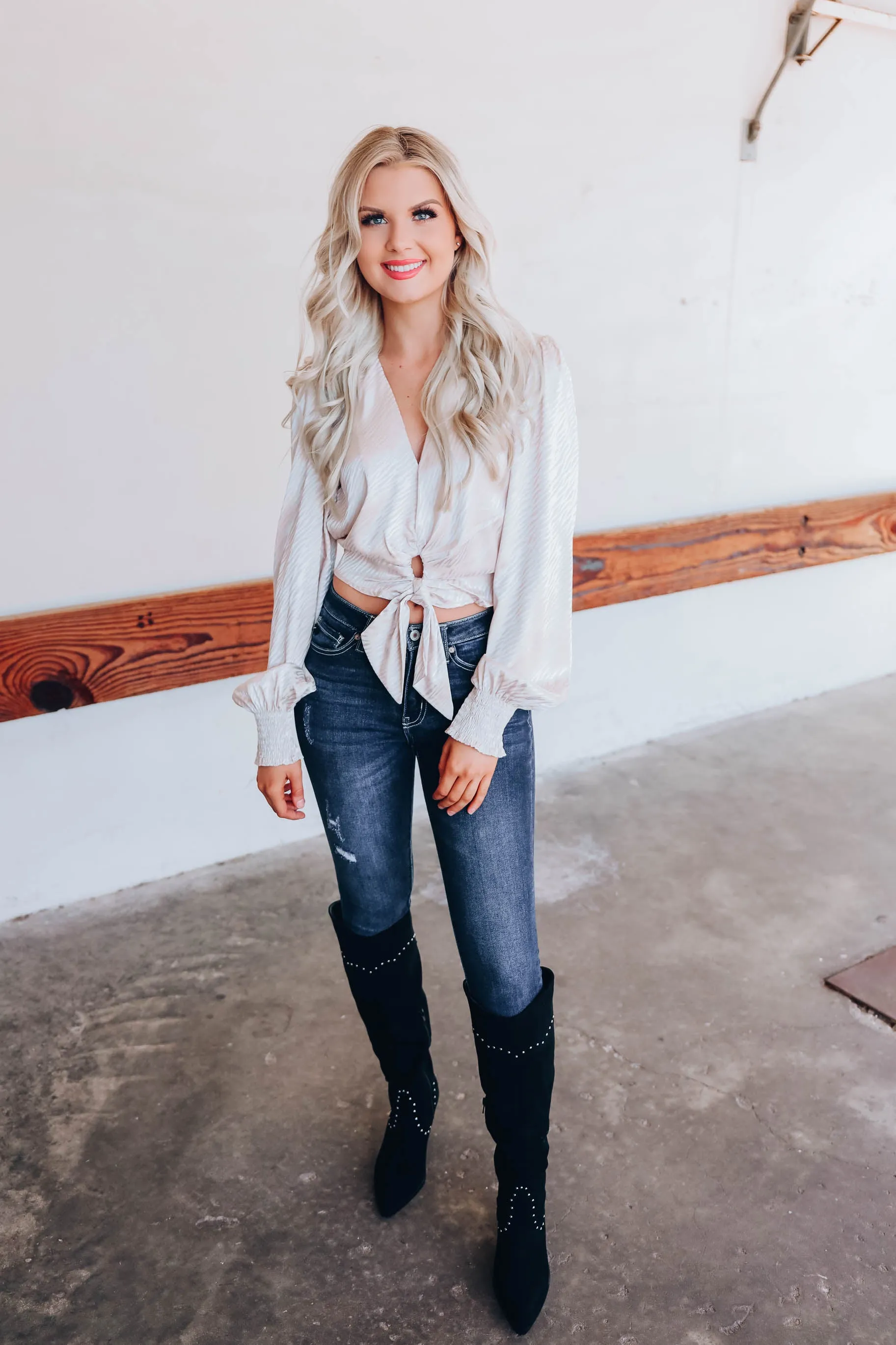 Clarissa Tie Front Crop Blouse - Cream