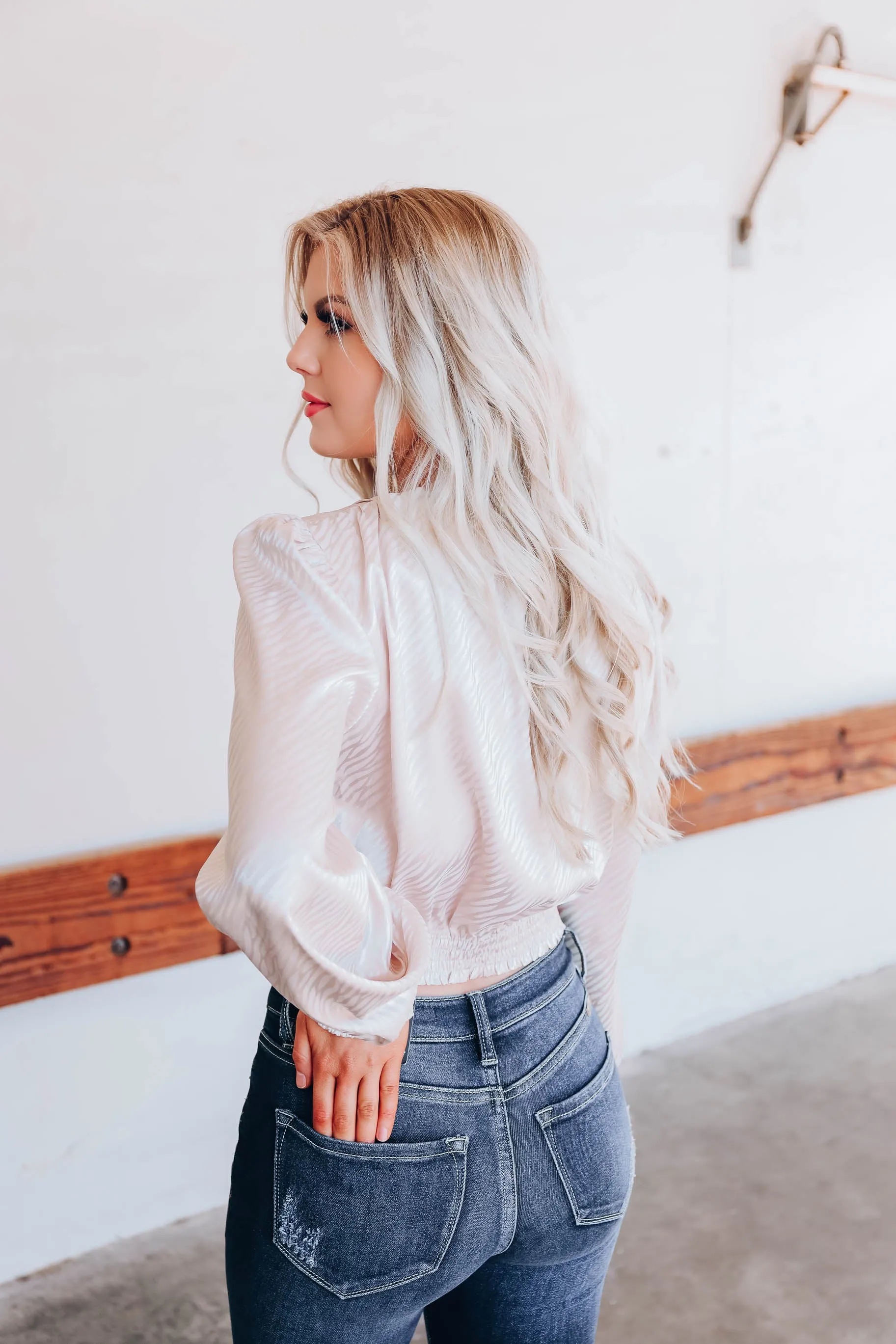 Clarissa Tie Front Crop Blouse - Cream