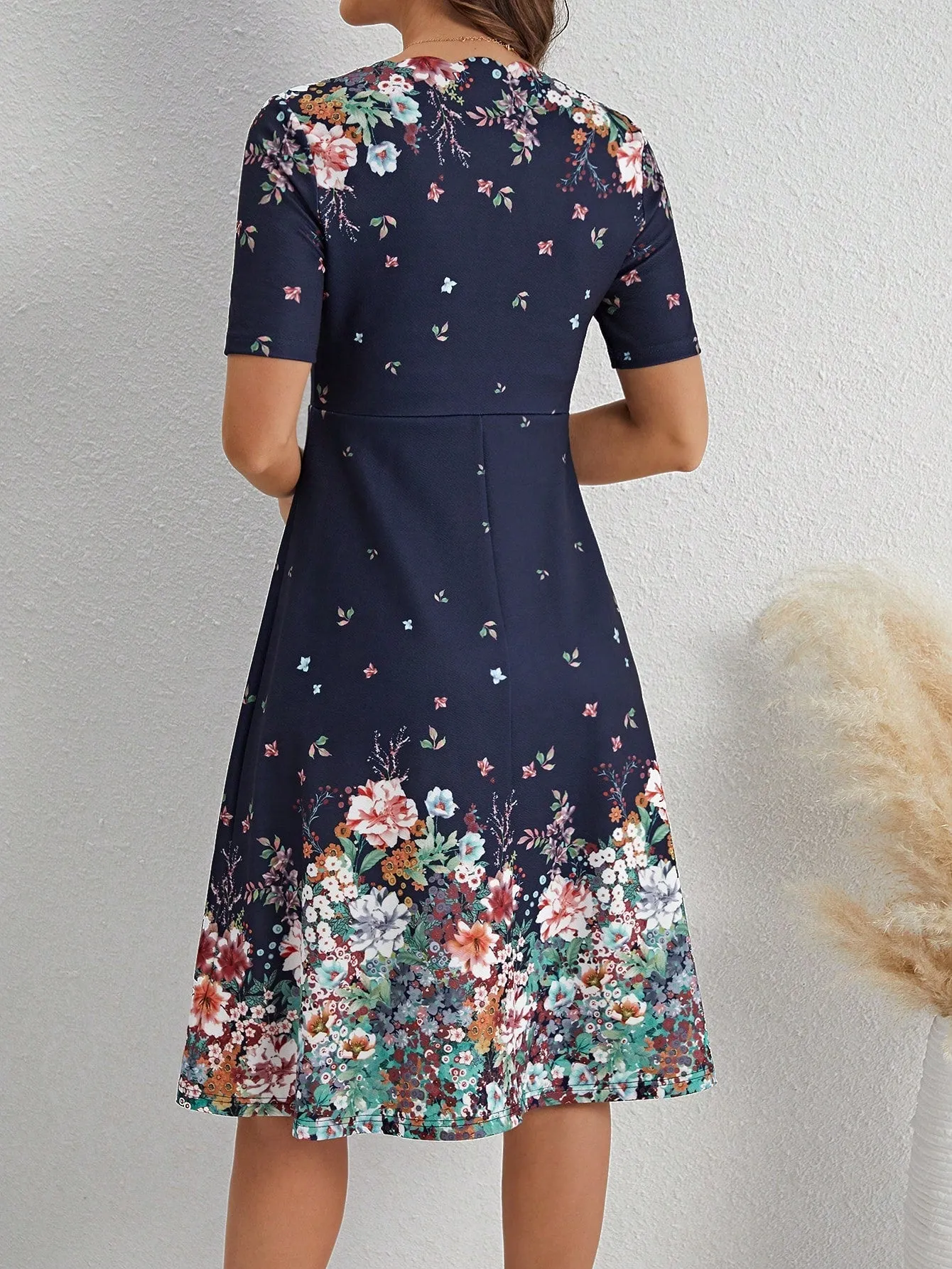 Clasi V-Neck Short Sleeve Floral Print Dress