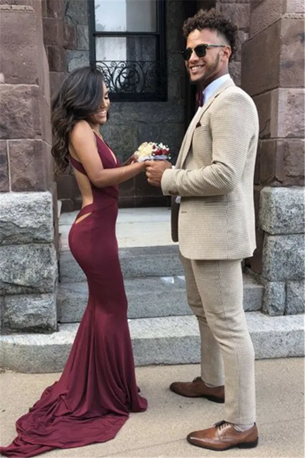 Classy Off White Plaid Men Suit for Prom