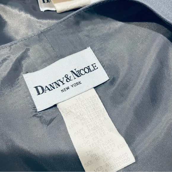 Danny &amp; Nicole Vintage 90’s Light Grey 3-Piece Skirt Suit Set Size 10