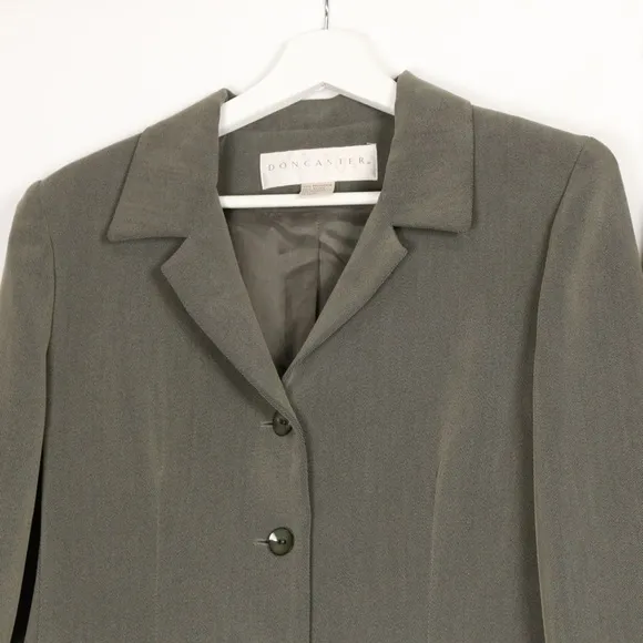 Doncaster Vintage Skirt Suit Set