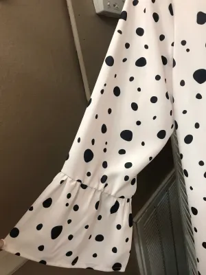 Dot Ruffle Sleeve Blouse