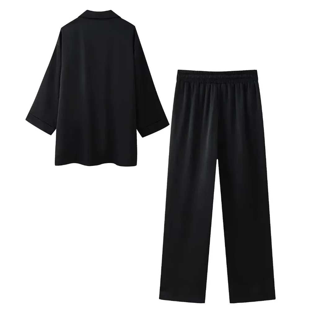 Elegant Double-Breasted Suit Set for Women w/ Wrinkle Effect