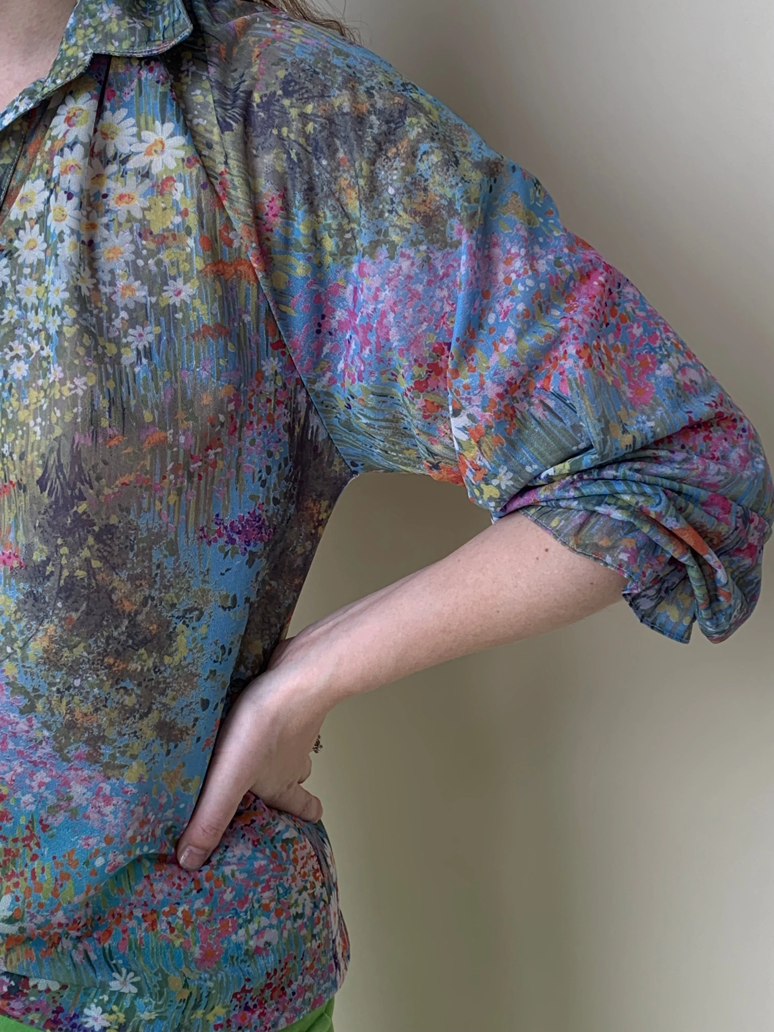 Flower garden vintage blouse