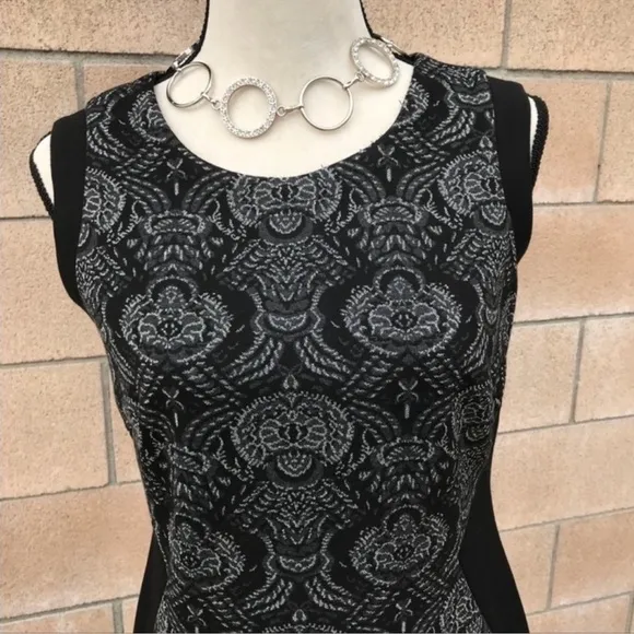 GRACE ELEMENTS BLACK BAROQUE SHEATH DRESS SIZE 8 NWT