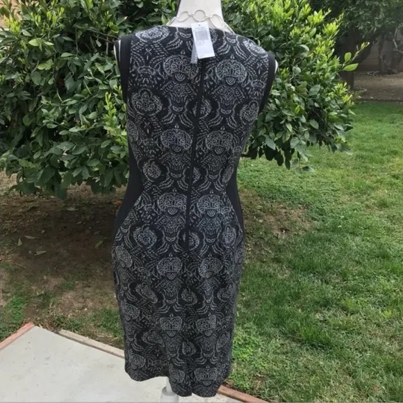 GRACE ELEMENTS BLACK BAROQUE SHEATH DRESS SIZE 8 NWT