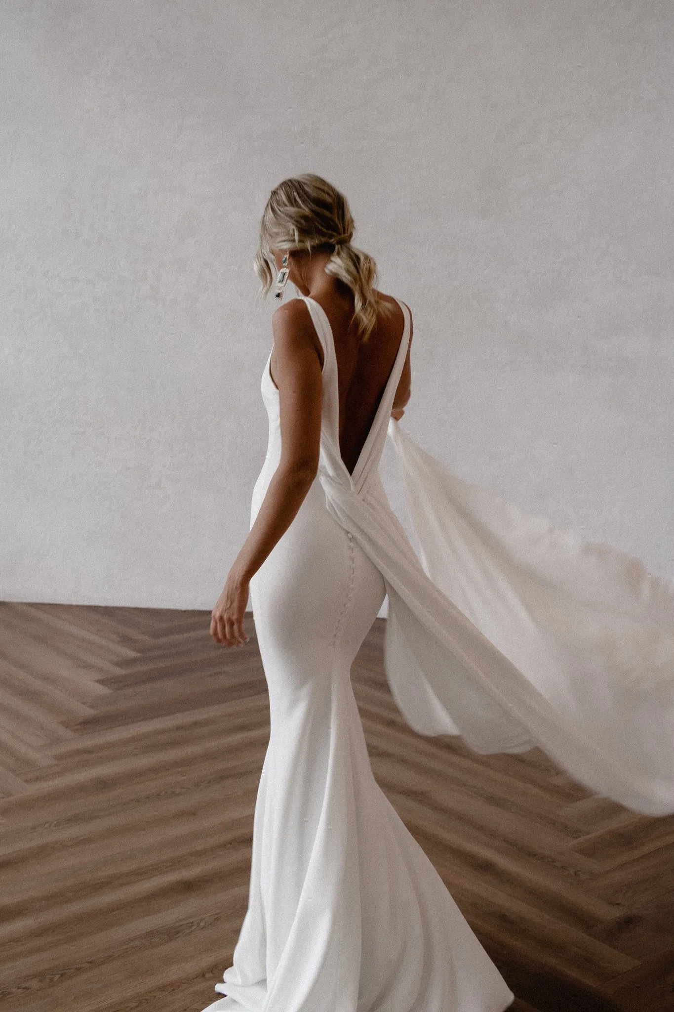 Jaylynn | Mermaid Deep V-Neck Backless White Wedding Dress
