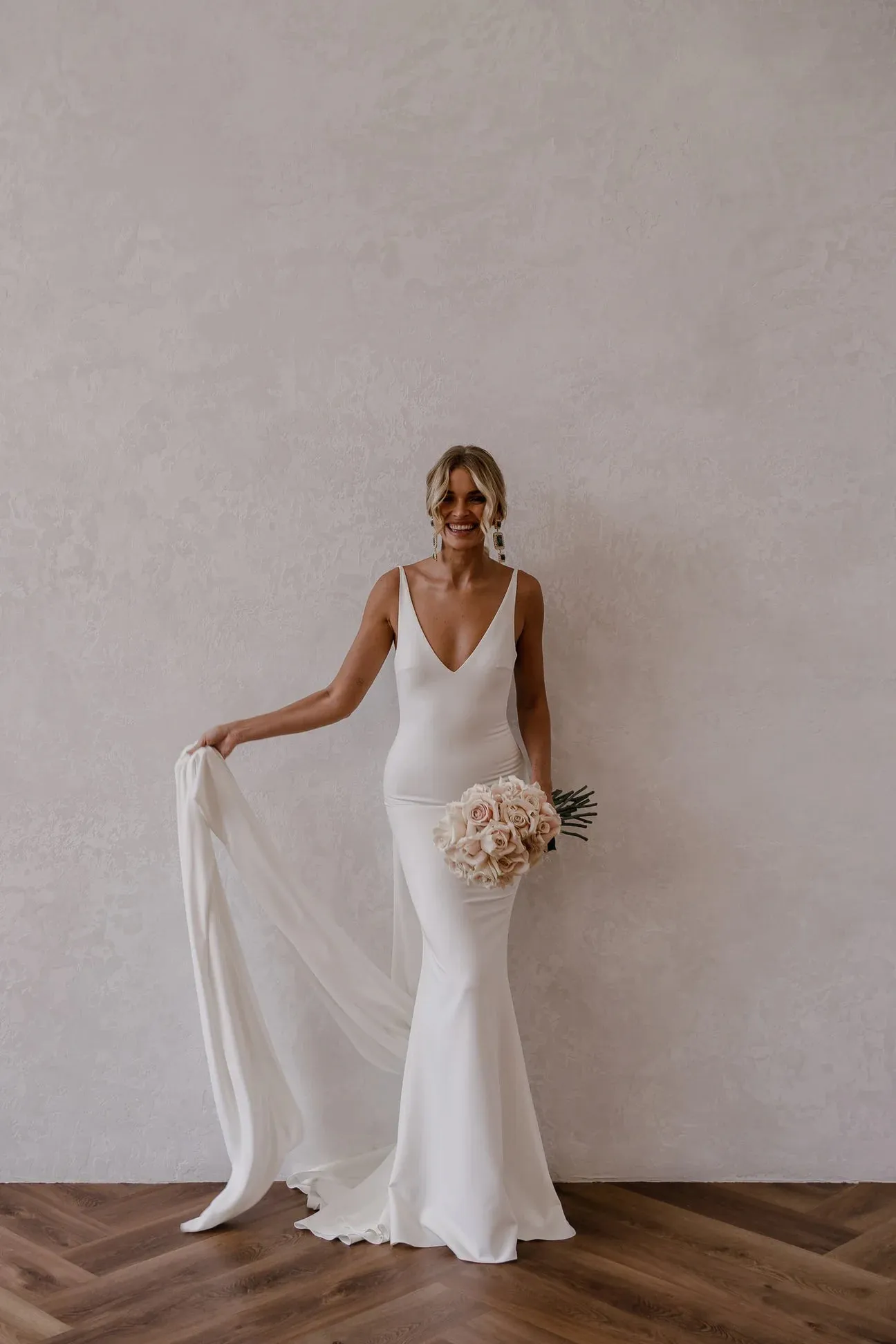Jaylynn | Mermaid Deep V-Neck Backless White Wedding Dress