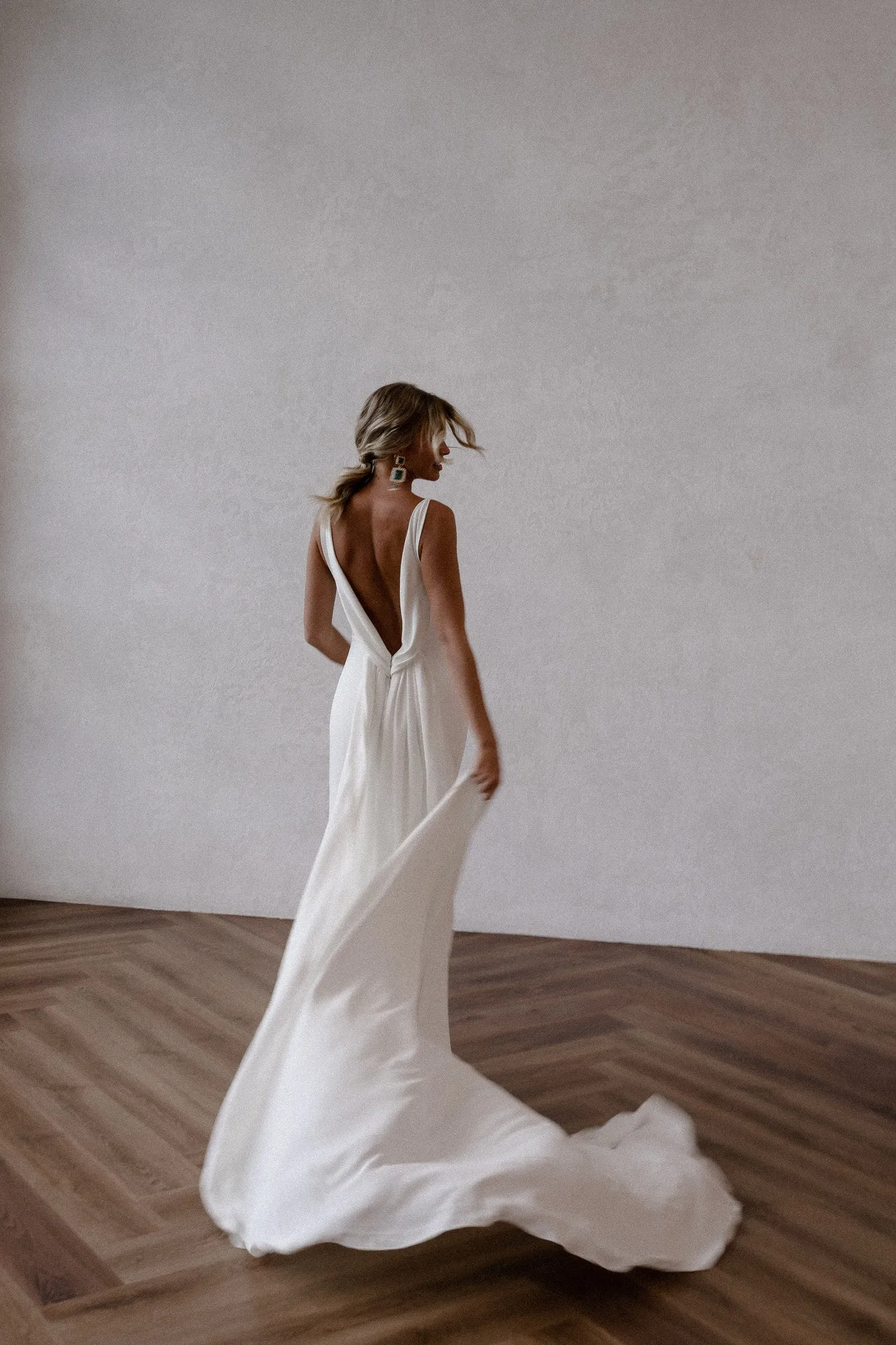 Jaylynn | Mermaid Deep V-Neck Backless White Wedding Dress