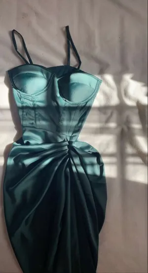 JazzHer Elegant Sheath Spaghetti Straps Green Long Prom Dress Evening Dresses With Ruffles (PRE-ORDER)