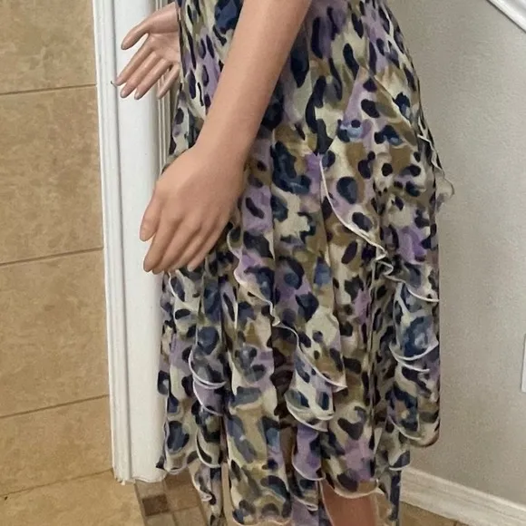Jessica Howard SZ 12 animal print shift dress, layered ruffles, sleeveless,