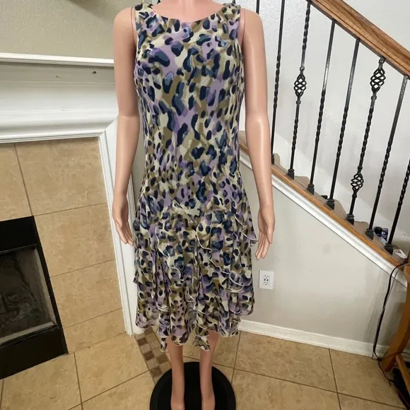 Jessica Howard SZ 12 animal print shift dress, layered ruffles, sleeveless,