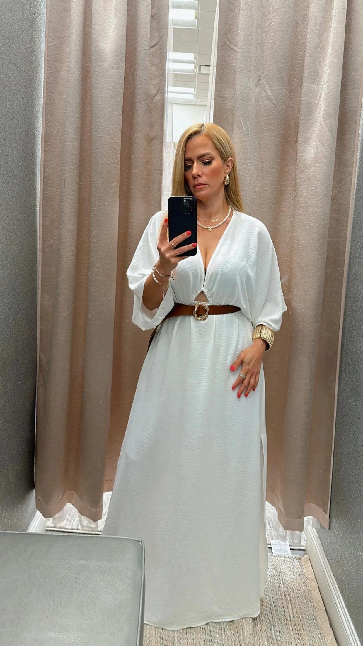 Kimono v-neck white dress