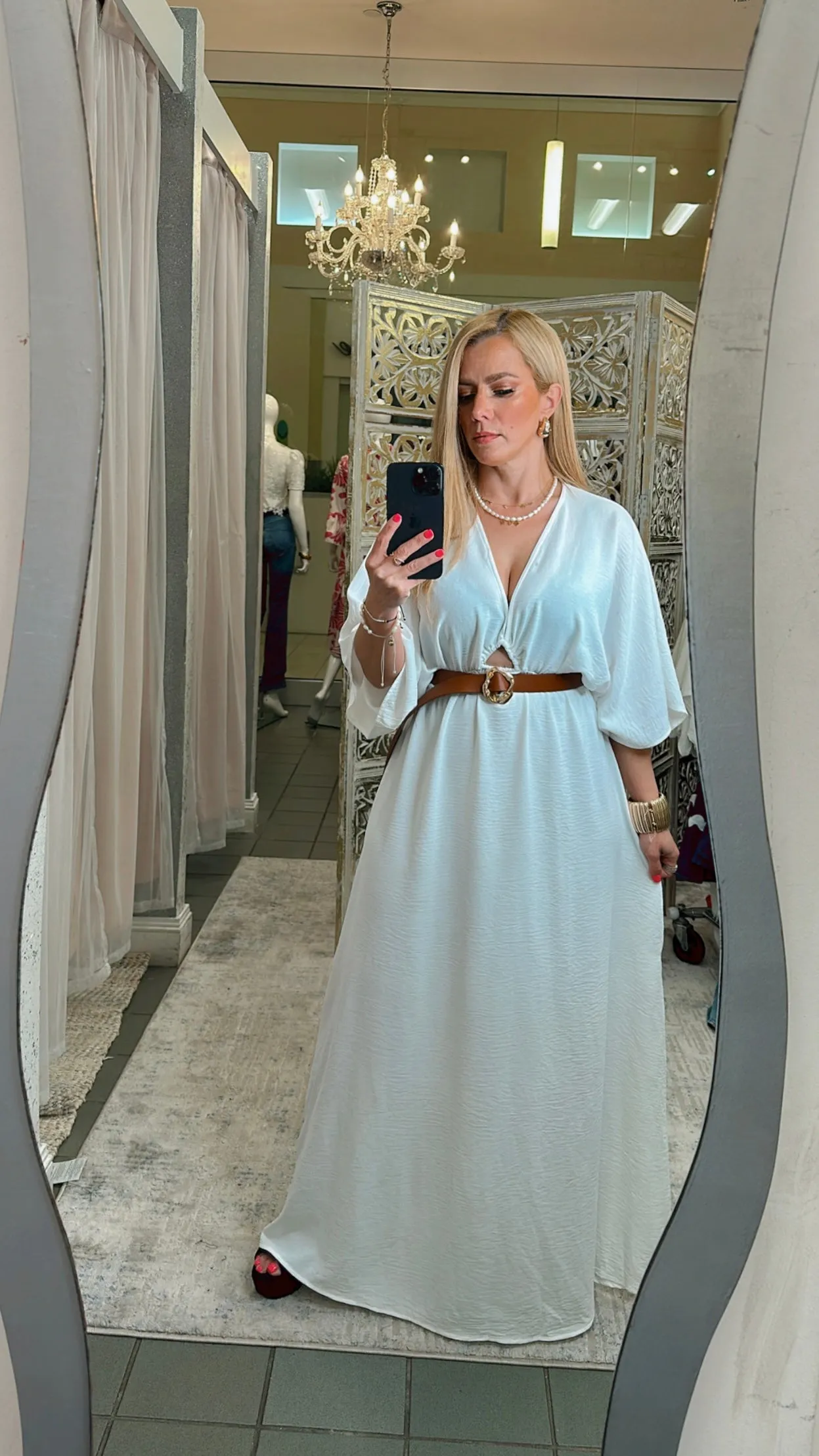 Kimono v-neck white dress
