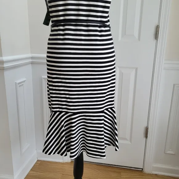 Lauren Ralph Lauren‎ Black White Striped Short Sleeve Flounce Hem Dress