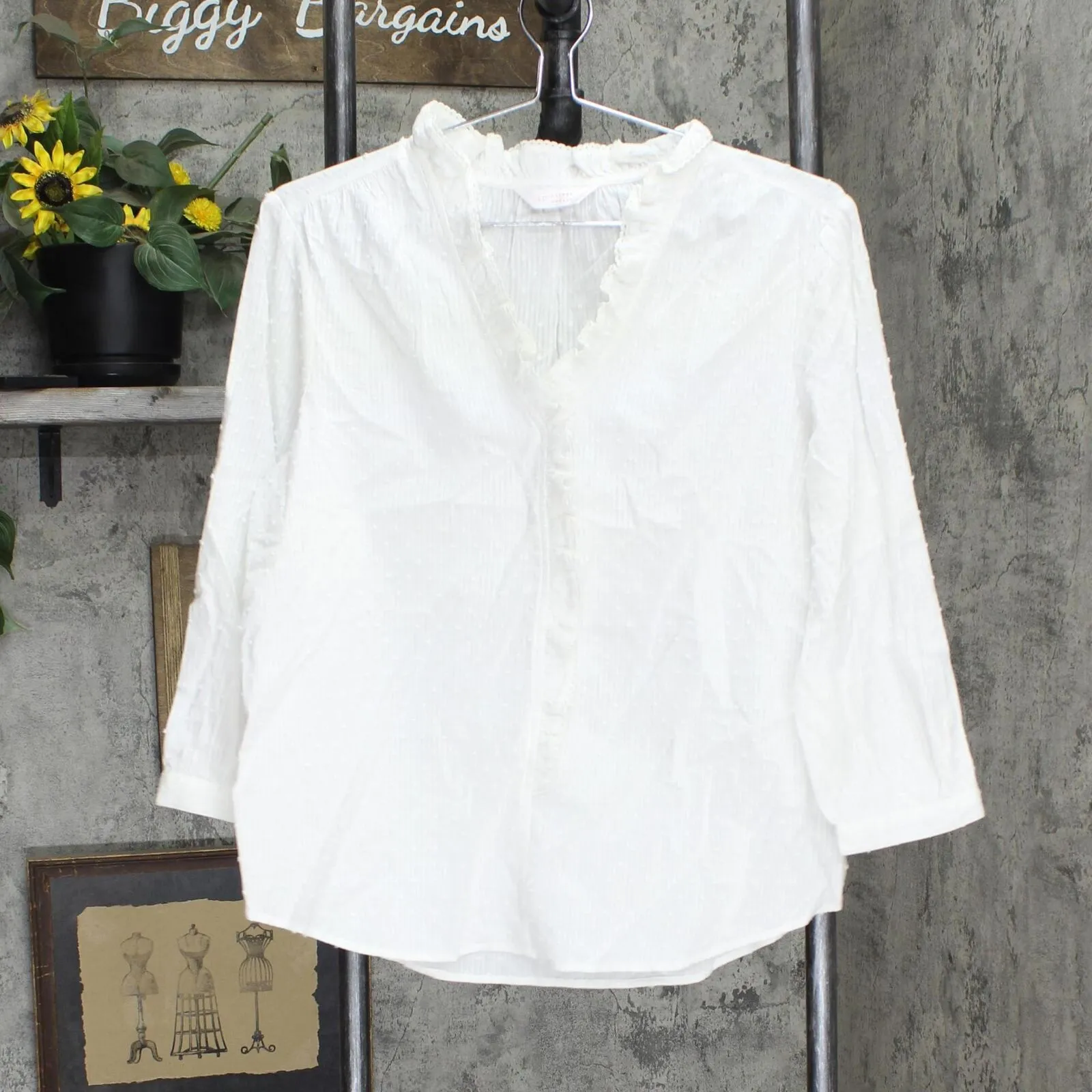 LC Lauren Conrad Pinktuck Ruffle Striped Blouse Shirt Top White See Measurements