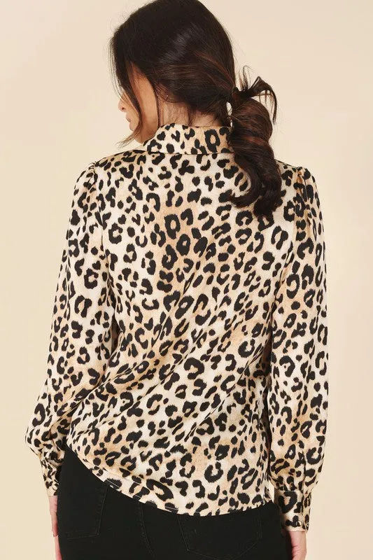 Lilou Satin leopard blouse