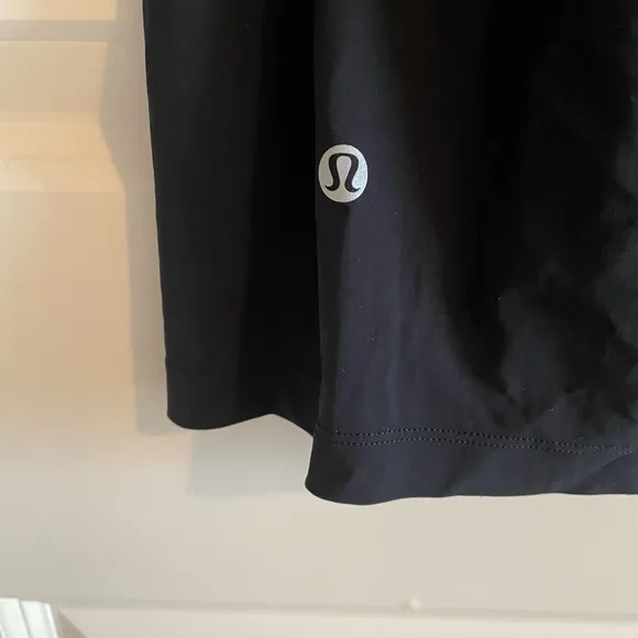 Lululemon Seek Sun Dress Size 8 Black Short Sleeve T Shirt Dress