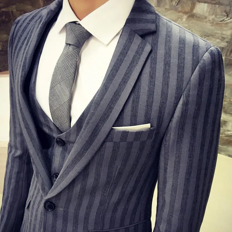 Men's 3 Piece Suit In 2 Colors Up To Size 2XL