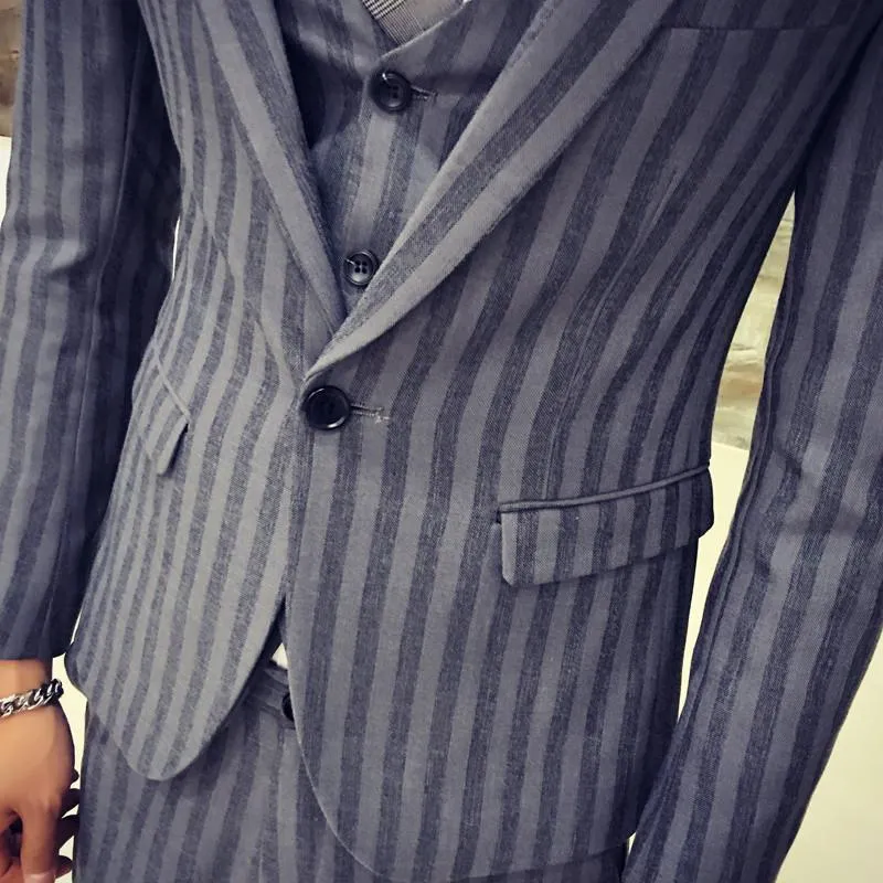 Men's 3 Piece Suit In 2 Colors Up To Size 2XL