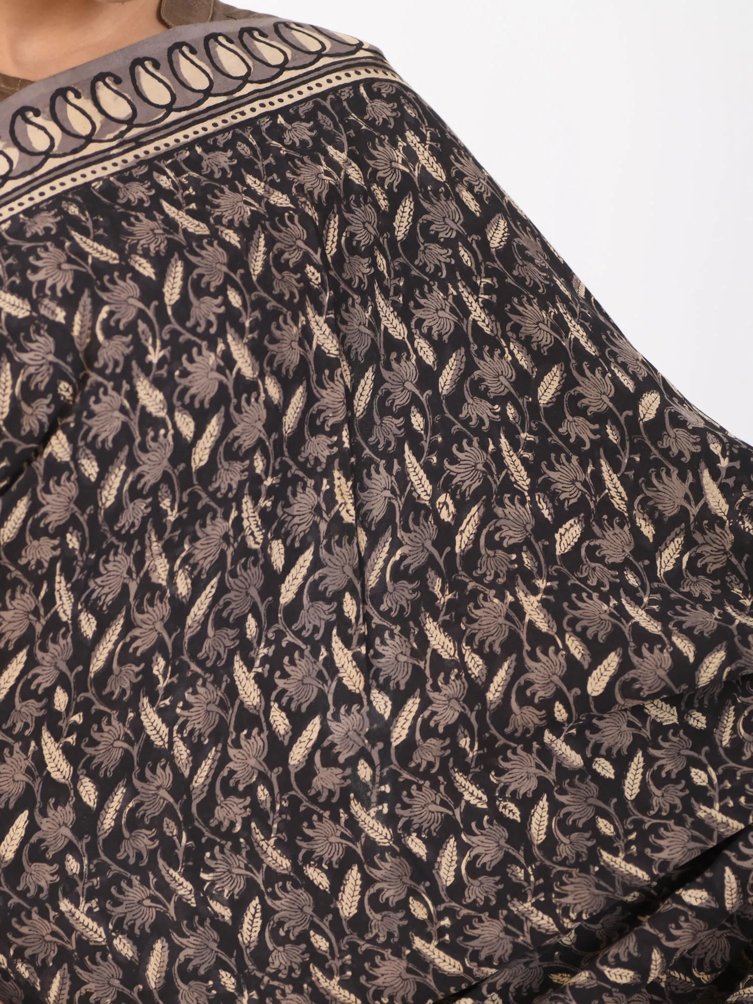 MULMUL MALANDRA BLOCK PRINTED MODAL SATIN SAREE