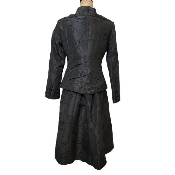 NABI Women's Embroidered Floral Taffeta Suit Skirt Set Black Jacket Full Skirt