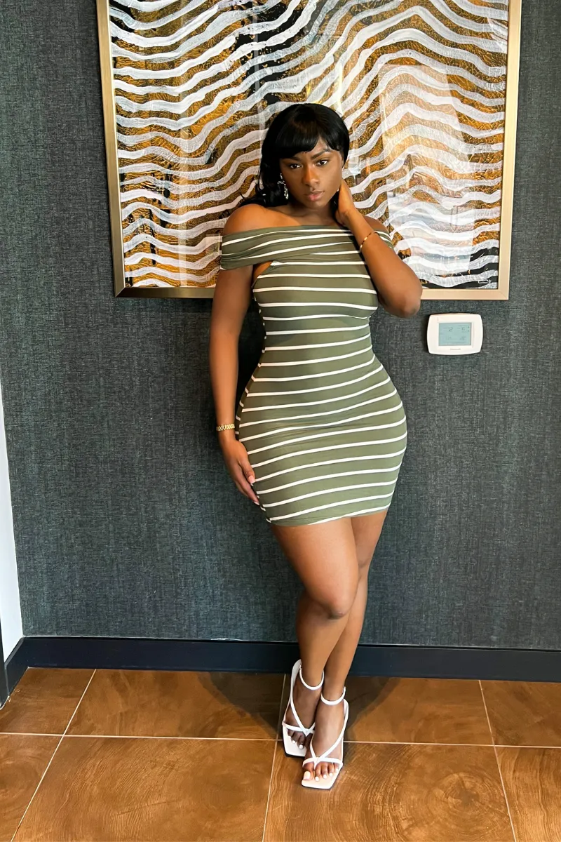 NESSA OFF-SHOULDER | DRESS