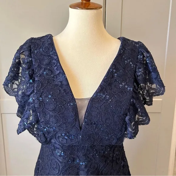 NightWay All Over Lace &amp; Sequined Sheath Blue Dress Size 10