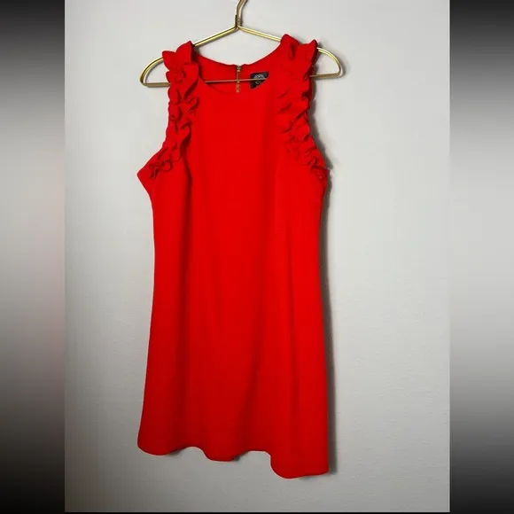 NWOT Vince Camuto Ruffle Shift Dress In Poppy Size 10