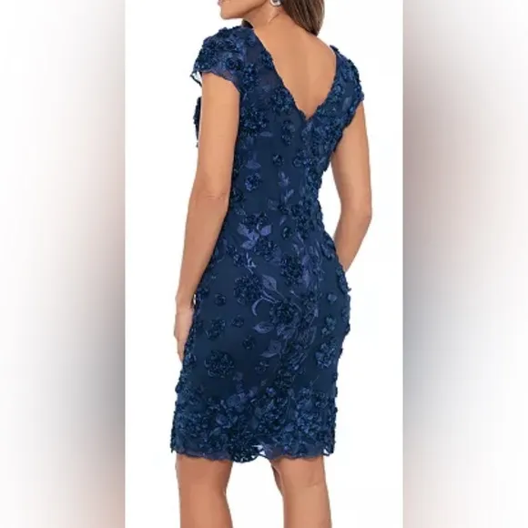 NWT Xscape Floral Applique Cap Sleeve Sheath Dress in Navy - Size 12
