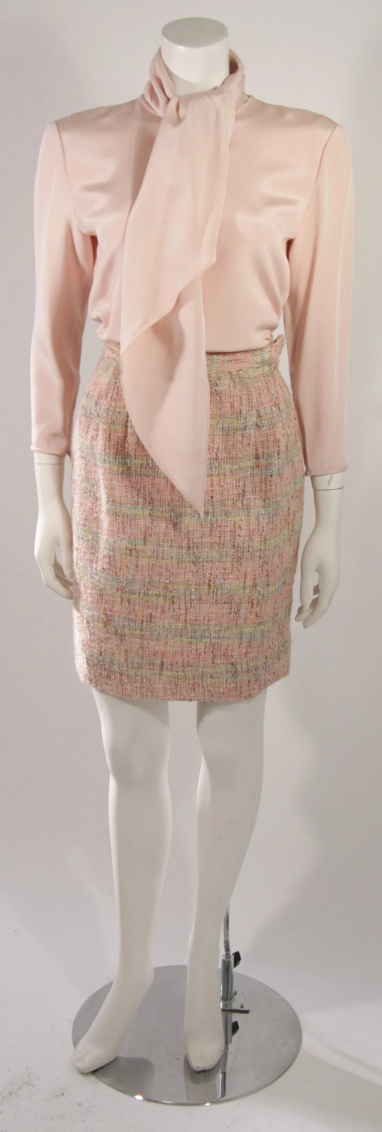 OSCAR DE LA RENTA  4 pc Skirt Suit with Silk Blouse and Scarf Size S