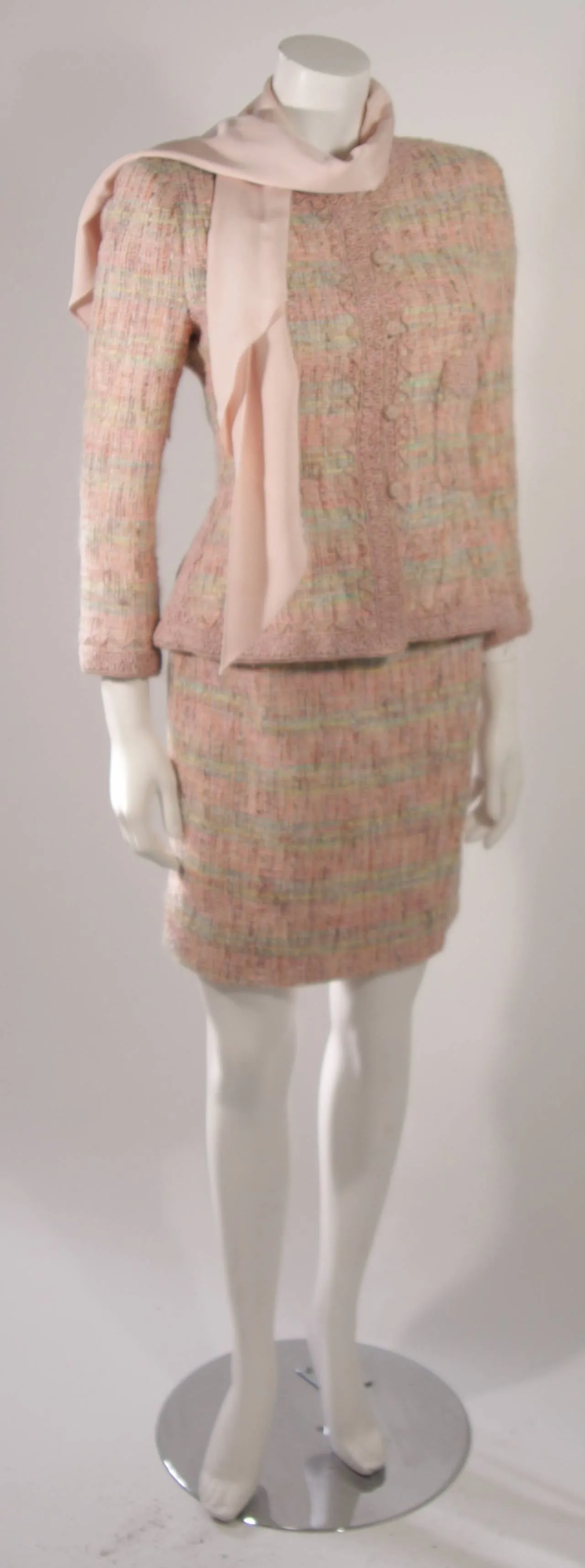 OSCAR DE LA RENTA  4 pc Skirt Suit with Silk Blouse and Scarf Size S