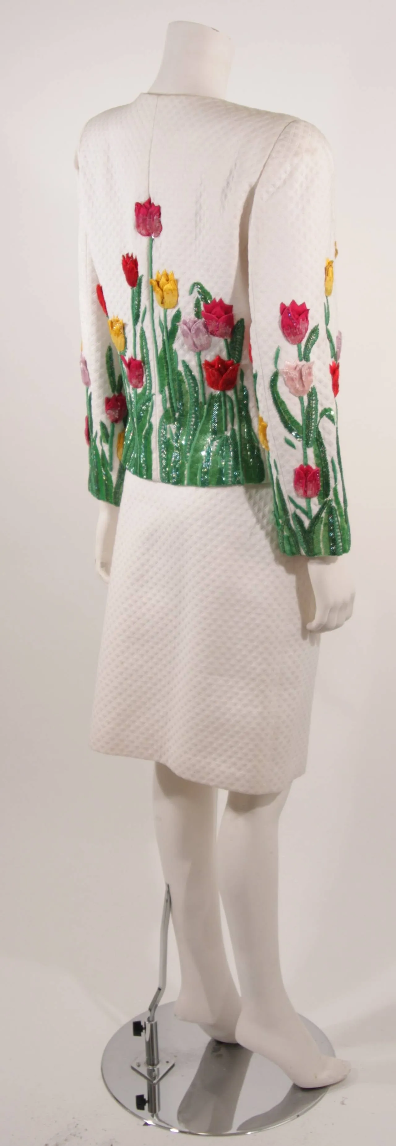OSCAR DE LA RENTA Floral Embellished Suit Size 12