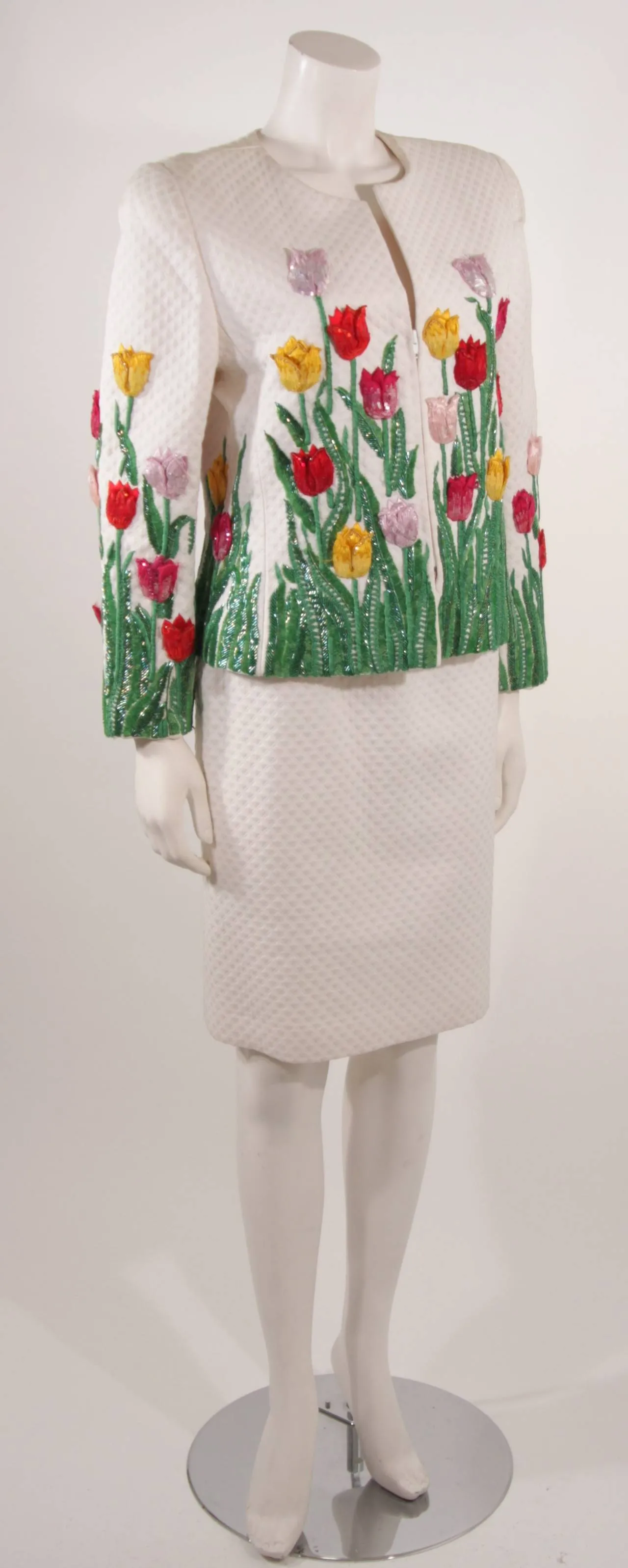 OSCAR DE LA RENTA Floral Embellished Suit Size 12
