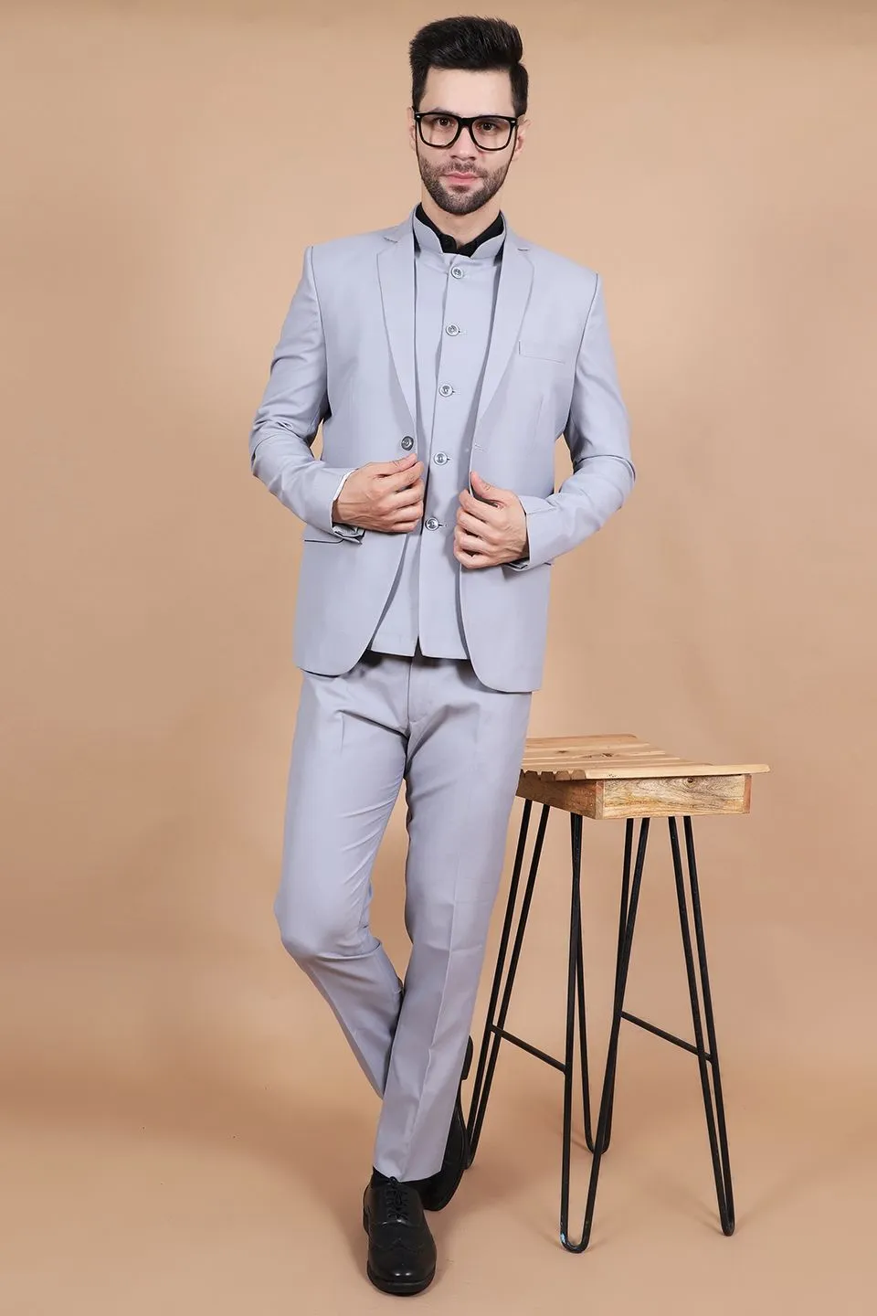 Polyester Cotton Grey Three Piece Suit