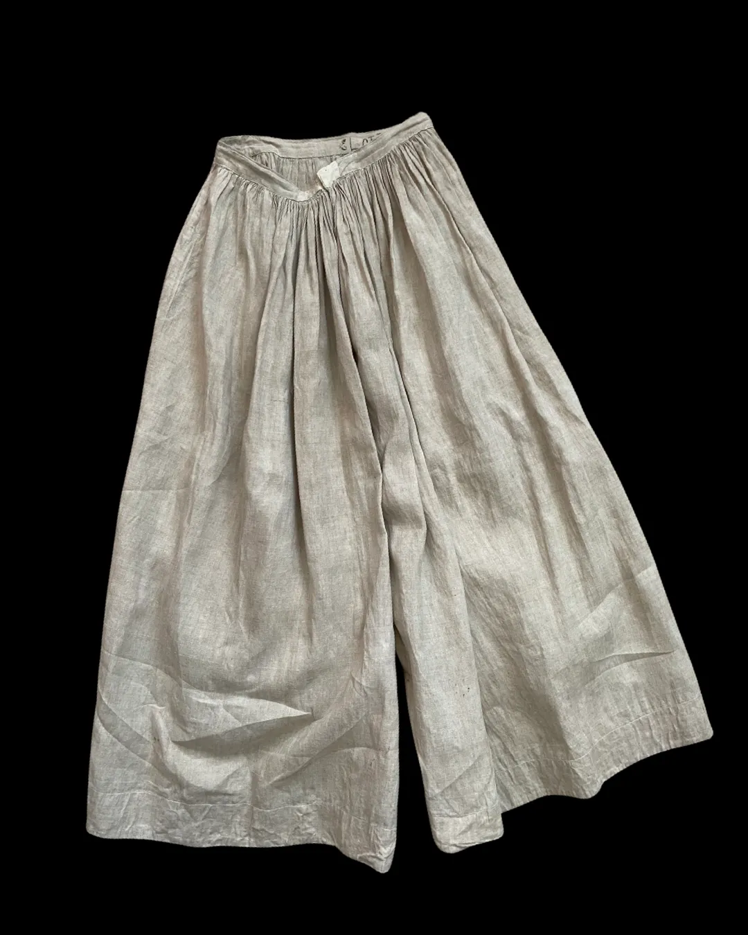 RARE Edwardian Embroidered Foliage Motif Linen Sportswear Ensemble