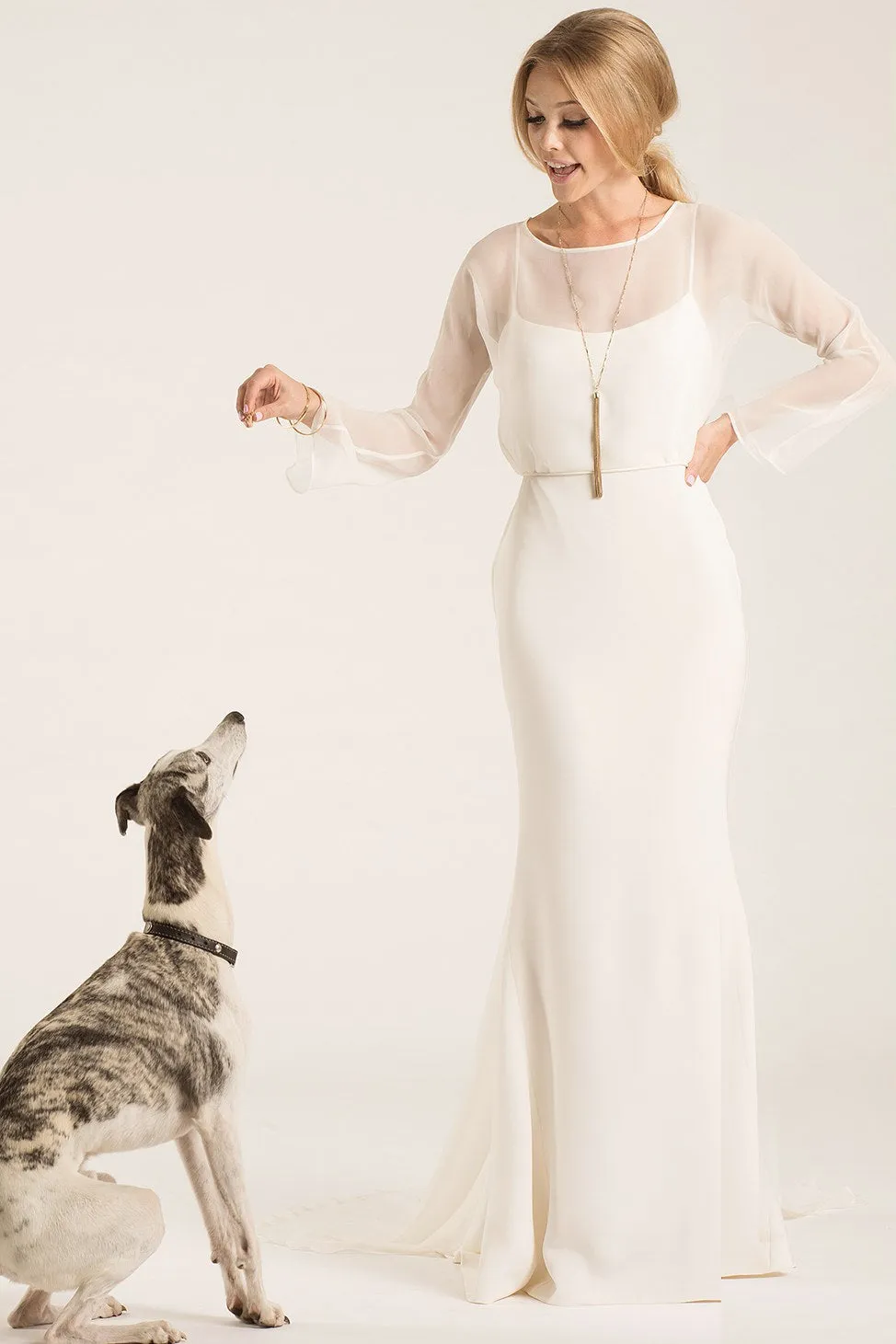 scoop-floor-length-long-sleeve-chiffon-wedding-dress-with-watteau-train-and-v-back-MK_702368